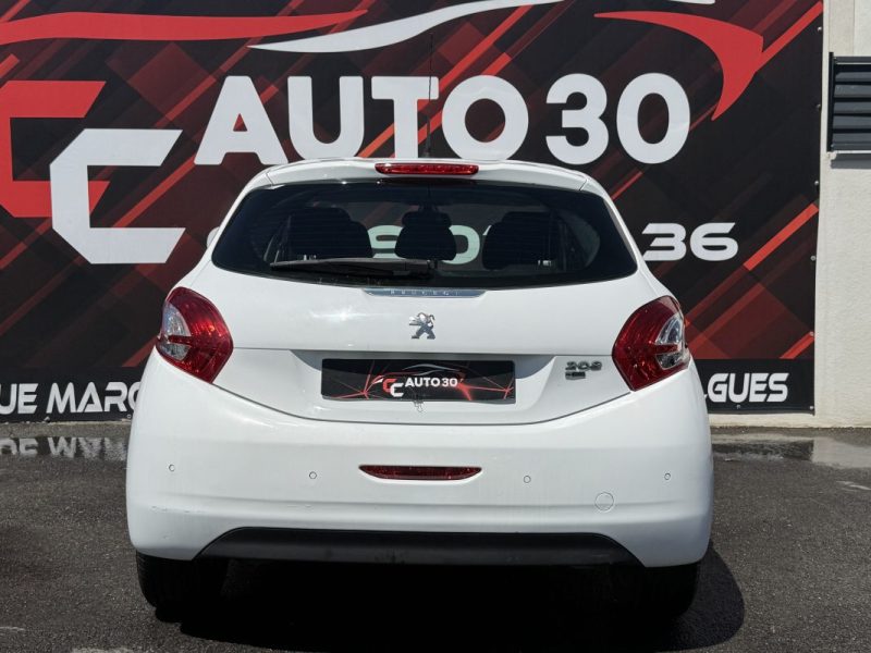 PEUGEOT 208 1.6 E-HDI 92 ALLURE BMP6 2015