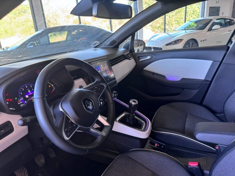 RENAULT CLIO V 1.0 TCE 90cv INTENS / COCKPIT / LED 