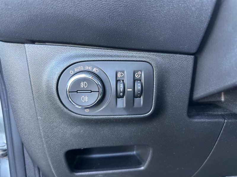 OPEL CORSA 1.4 TURBO 100CV 2017 CARPLAY SUIVI & GARANTIE 6 MOIS