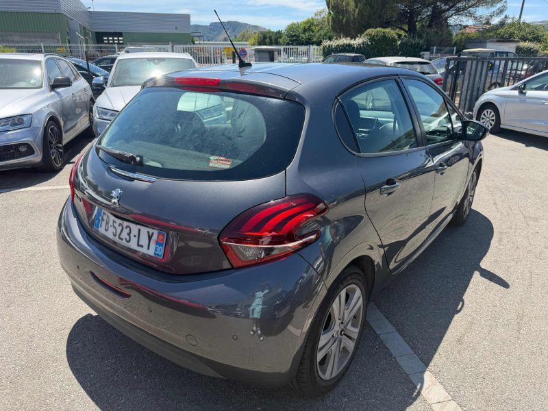 PEUGEOT 208 1.2 82CH TECH EDITION GARANTIE PHASE 2 