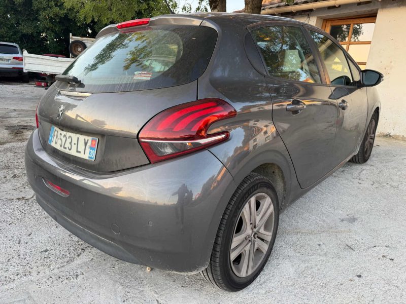 PEUGEOT 208 1.2 82CH TECH EDITION GARANTIE PHASE 2 
