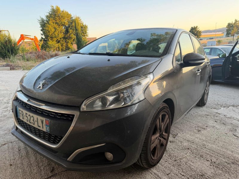 PEUGEOT 208 1.2 82CH TECH EDITION GARANTIE PHASE 2 