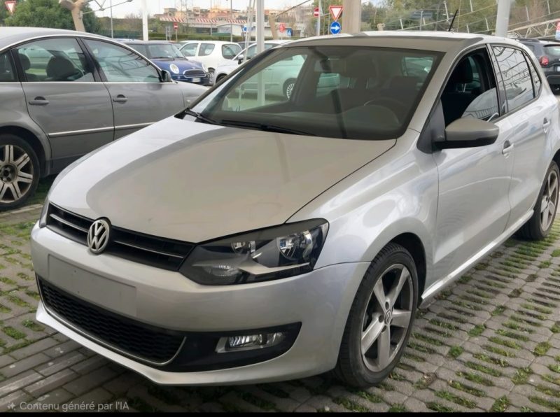 VOLKSWAGEN POLO TDI HIGHLINE 2012 - 79631 KM