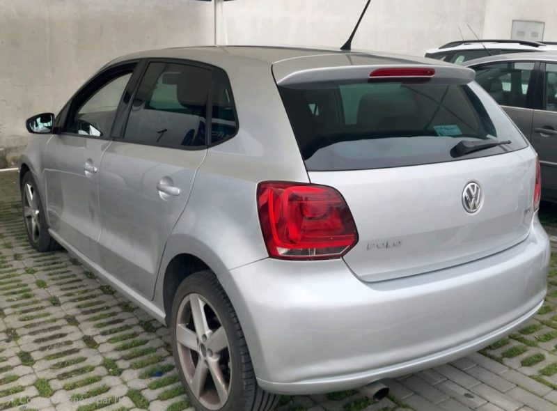 VOLKSWAGEN POLO TDI HIGHLINE 2012 - 79631 KM