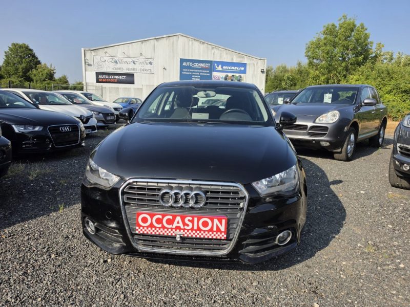 AUDI A1 SPORTBACK 1.6 TDI ATTRACTION 2012 - 89767 KM