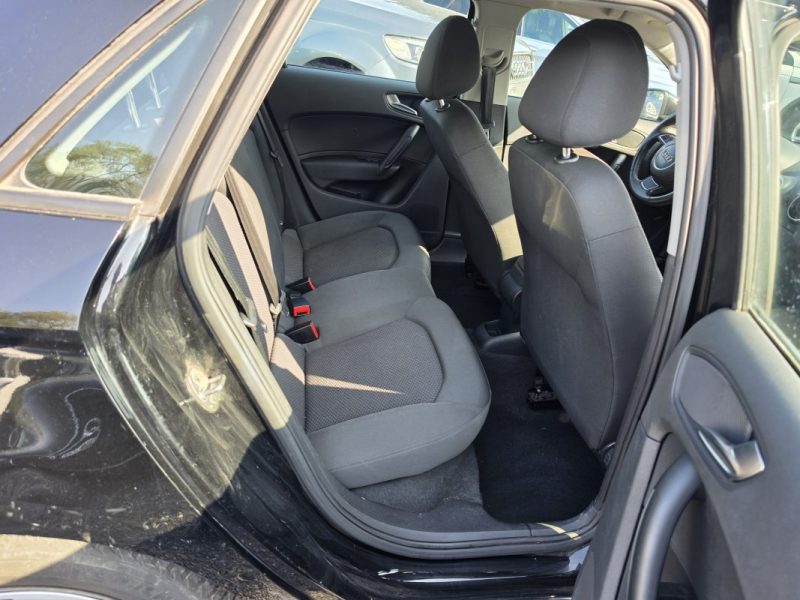 AUDI A1 SPORTBACK 1.6 TDI ATTRACTION 2012 - 89767 KM