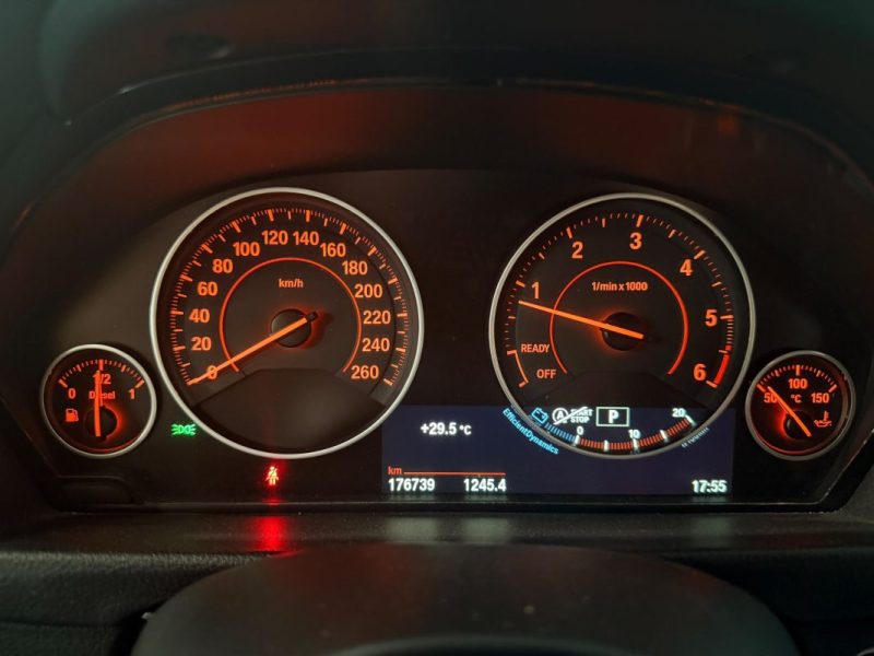 BMW SERIE 3 - 318DA - 143 cv -  2016 - Pack M Sport - 176 000 KM 