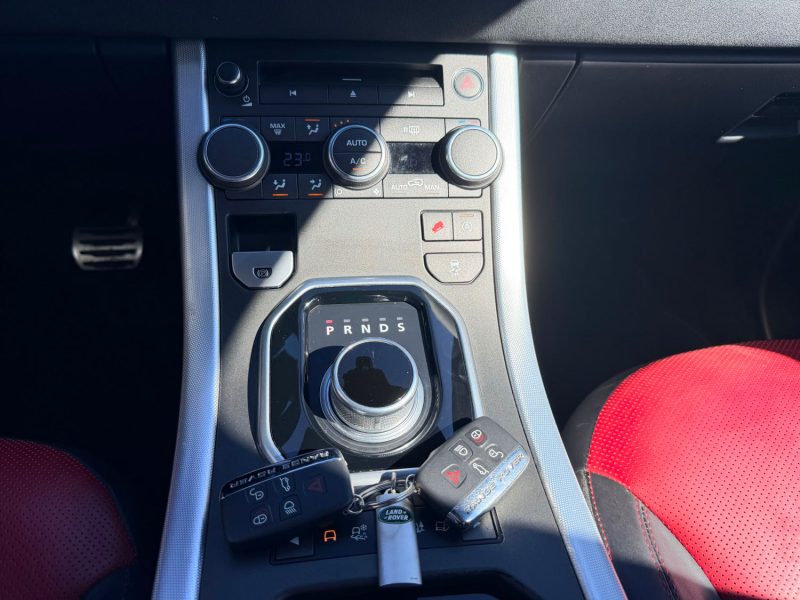 RANGE ROVER EVOQUE EVOQUE HSE DYNAMIC TD4 180CV 4X4 BVA MARKIII 1ERE MAIN