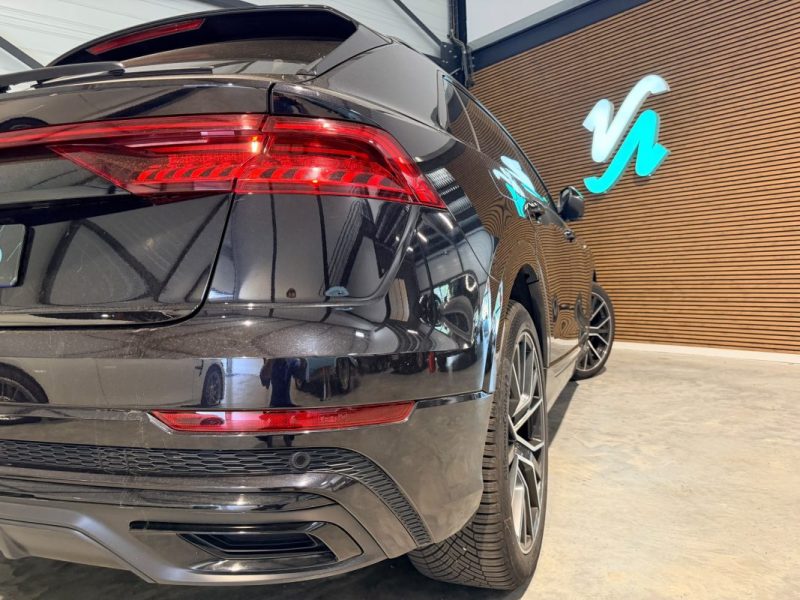 AUDI Q8  - 55  TFSI - 3.0 V6 - 340 - AVUS EXTENDED - Full options - Quattro - 2019 - 84000 km 