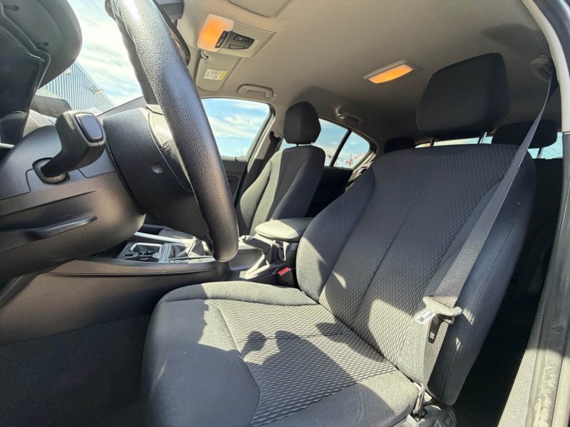 BMW Série 1 Lounge (F20) LCI 5 portes 118i 1.5 i 12V 136 cv