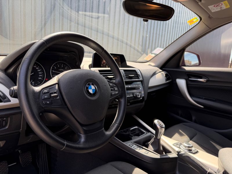 BMW Série 1 Lounge (F20) LCI 5 portes 118i 1.5 i 12V 136 cv