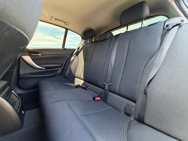 BMW Série 1 Lounge (F20) LCI 5 portes 118i 1.5 i 12V 136 cv