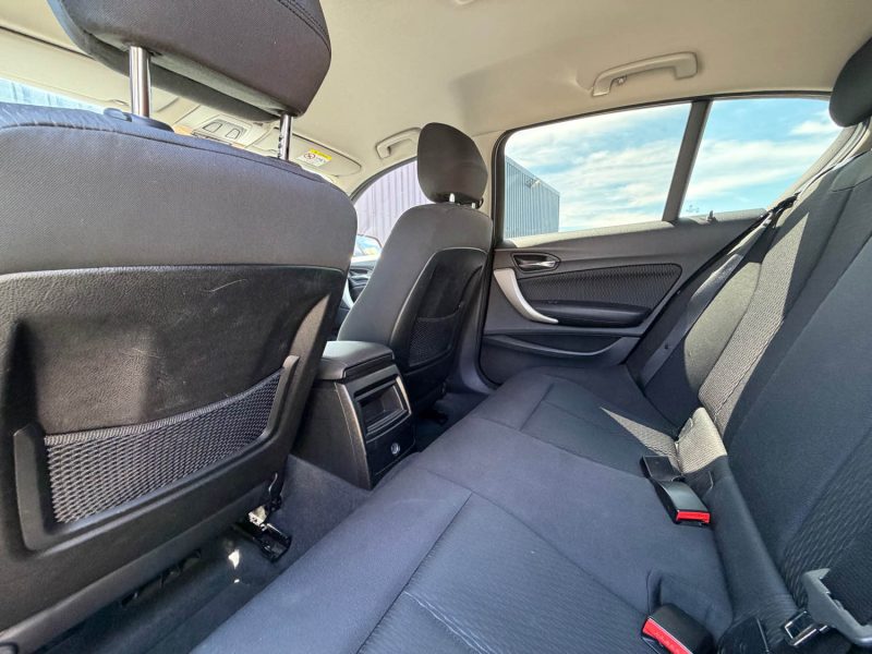 BMW Série 1 Lounge (F20) LCI 5 portes 118i 1.5 i 12V 136 cv