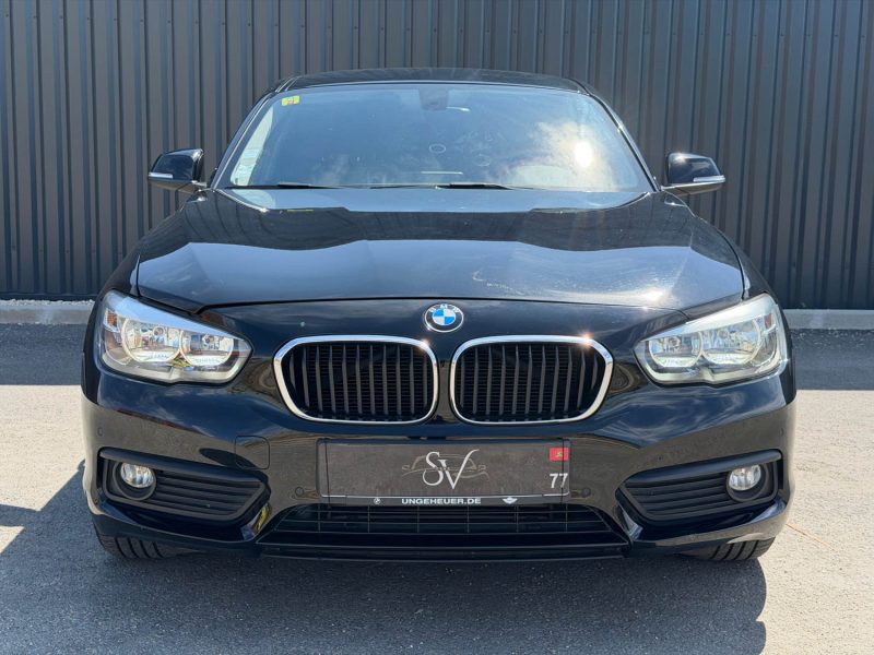 BMW Série 1 Lounge (F20) LCI 5 portes 118i 1.5 i 12V 136 cv