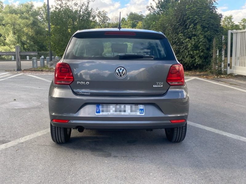 VW POLO V Phase 2 1.4 TDI 90CV CONFORTLINE  2015