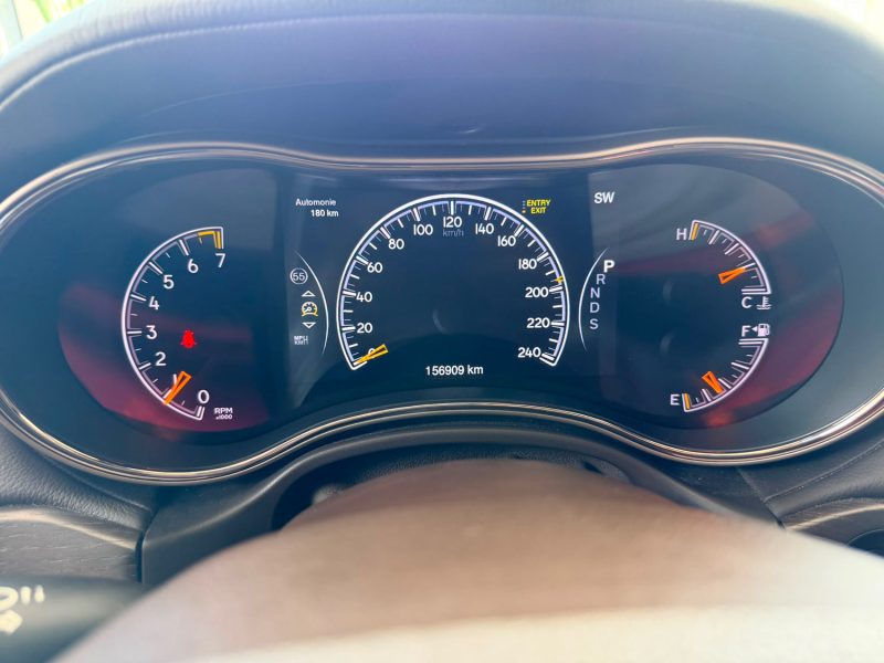JEEP GRAND CHEROKE PENTASTAR IV SUMMIT 3.6 V6 FLEXFUEL 286CV BVA8 ETHANOL 2014