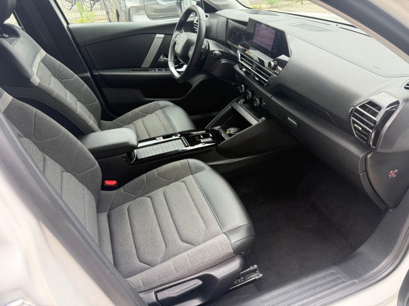 CITROEN C4 BLUEHDI 130cv FEEL PACK BUSINESS EAT8 - CARPLAY/CAMERA/GPS