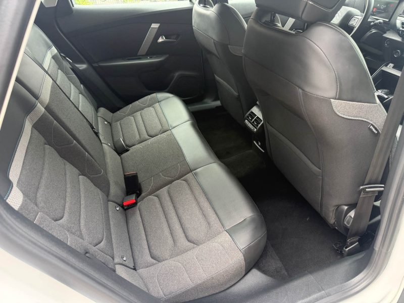 CITROEN C4 BLUEHDI 130cv FEEL PACK BUSINESS EAT8 - CARPLAY/CAMERA/GPS