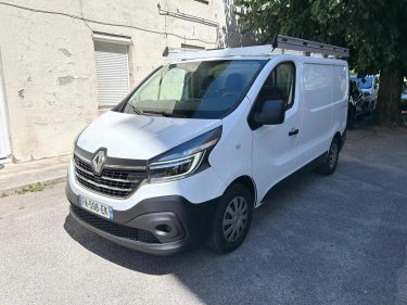RENAULT TRAFIC L1H1 1000 1.6 DCI 95 GRAND CONFORT 12/2020 PRIX HT : 7491 € PRIX TTC : 8990 €