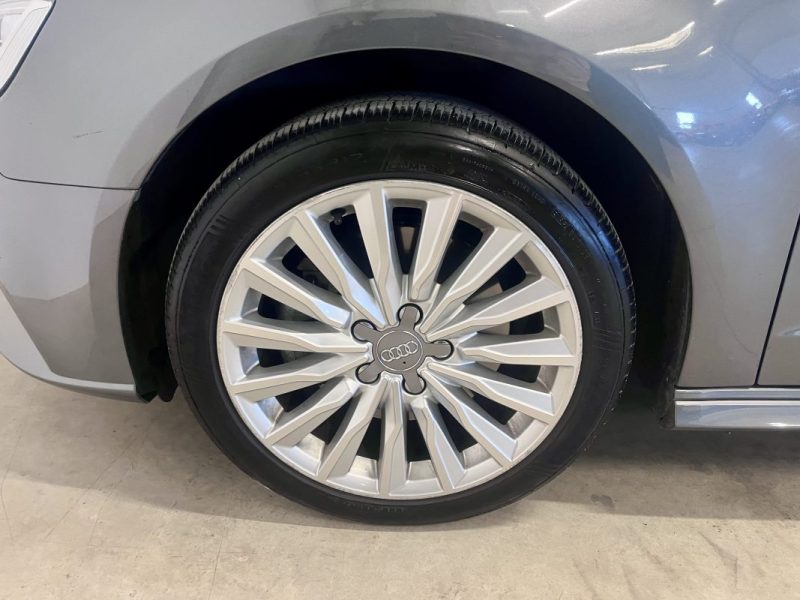 RENAULT MEGANE IV ESTATE 1.5 DCI 110CH ENERGY INTENS EDC 