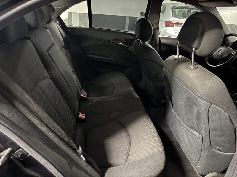 MERCEDES CLASSE E  2004