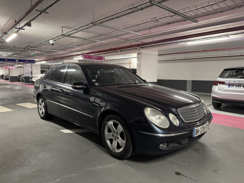 MERCEDES CLASSE E  2004
