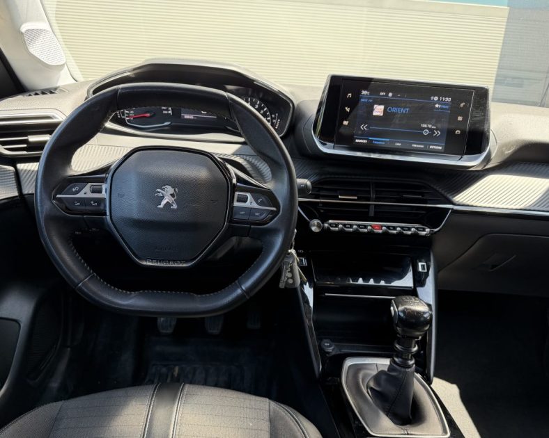 Peugeot 208 1.2 PureTech 2022 — Apple CarPlay & Android - GARANTIE 6 MOIS