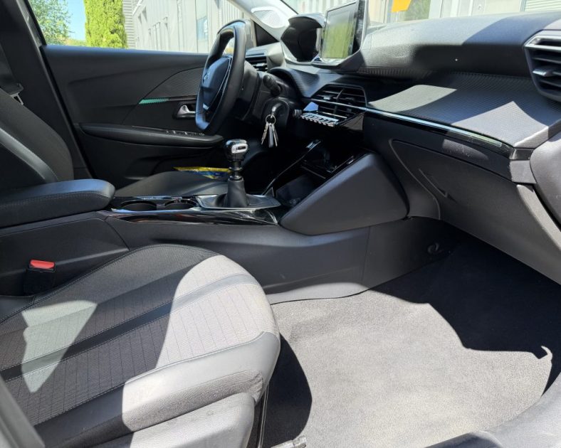 Peugeot 208 1.2 PureTech 2022 — Apple CarPlay & Android - GARANTIE 6 MOIS