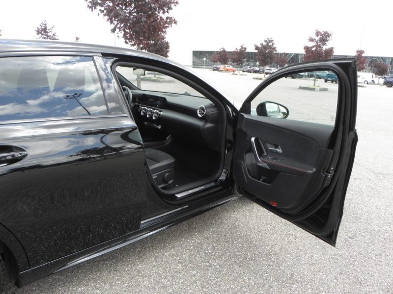 Mercedes Classe A 220 D 190ch AMG Line  8G-DCT • 2ème main • Entretien Mercedes