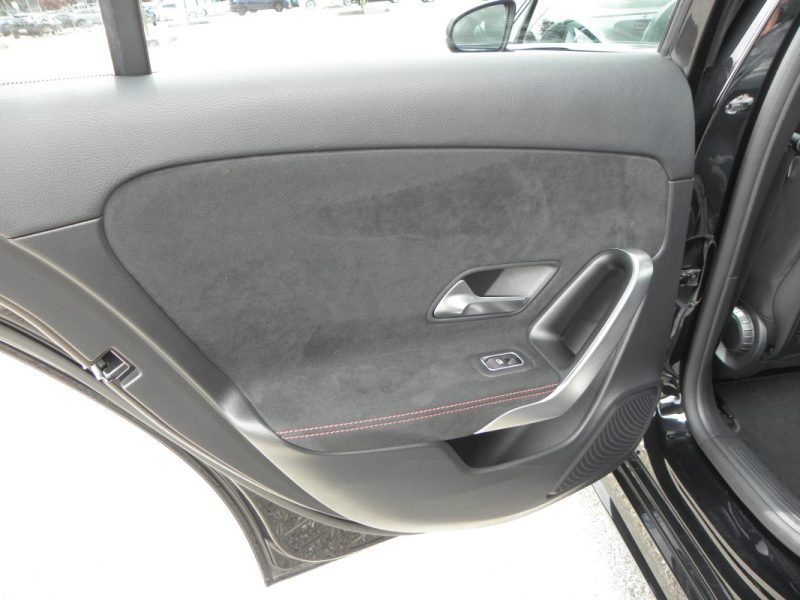 Mercedes Classe A 220 D 190ch AMG Line  8G-DCT • 2ème main • Entretien Mercedes