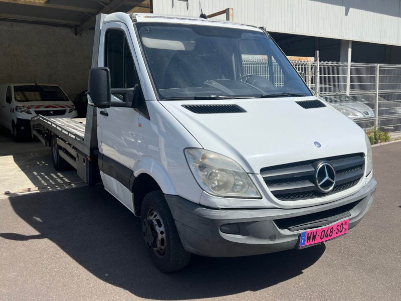 Depanneuse Mercedes plateau 5M BOITE AUTO