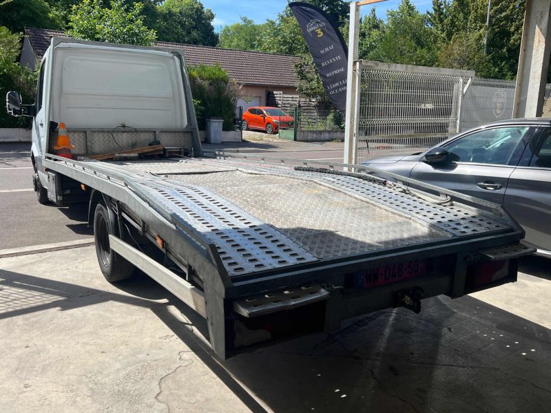 Depanneuse Mercedes plateau 5M BOITE AUTO