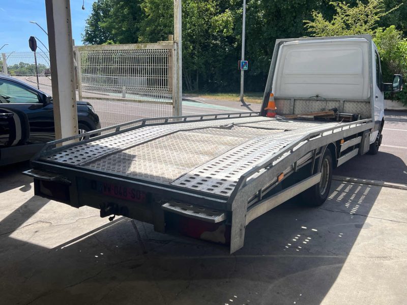Depanneuse Mercedes plateau 5M BOITE AUTO
