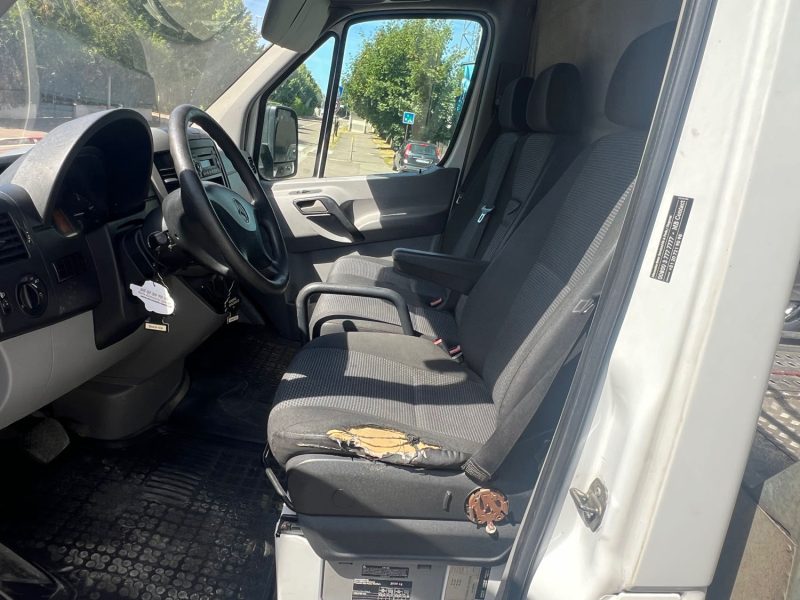 Depanneuse Mercedes plateau 5M BOITE AUTO