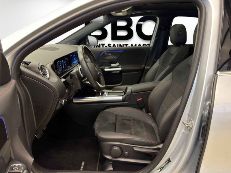 MERCEDES-BENZ GLA 220 D 4MATIC AMG LINE (PREMIUM) 2024