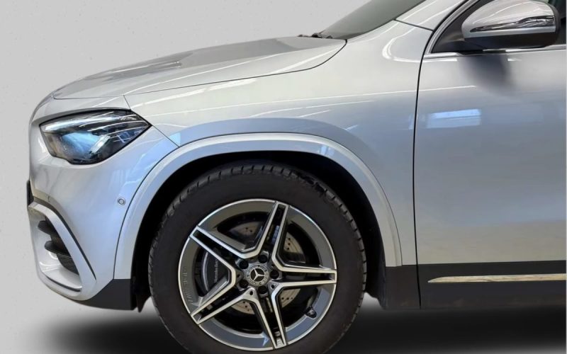 MERCEDES-BENZ GLA 220 D 4MATIC AMG LINE (PREMIUM) 2024