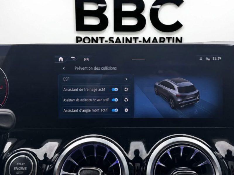 MERCEDES-BENZ GLA 220 D 4MATIC AMG LINE (ADVANCED PLUS, TOIT PANO, AHK) 2023