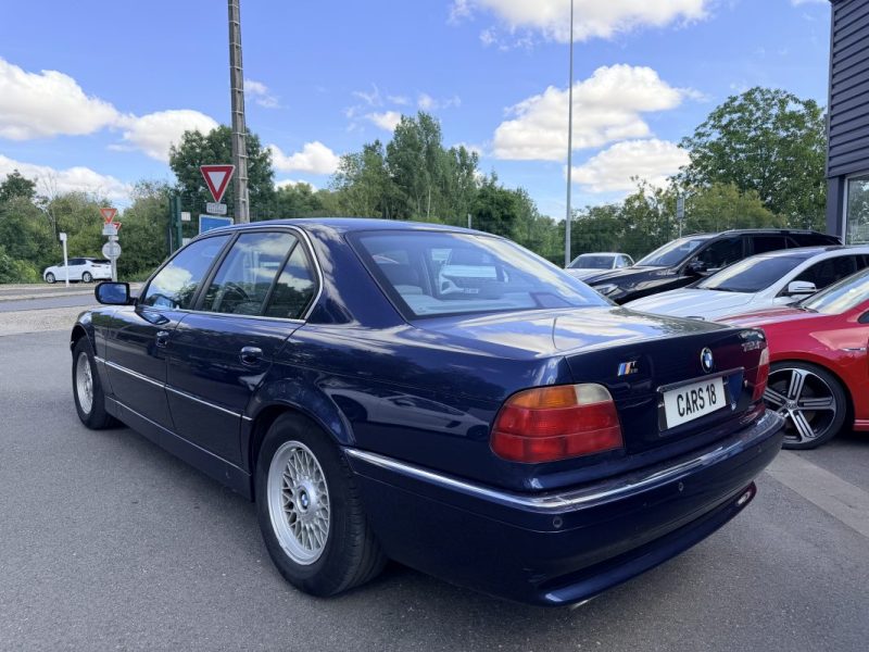 BMW SÉRIE 7 III 735 (E38) 3.5I 235 CH V8 1997