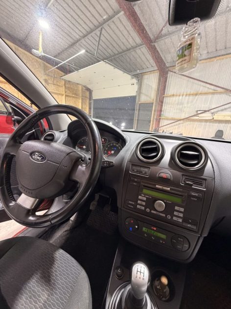 Ford Fiesta 1.6 TDCi 90 ch – Diesel