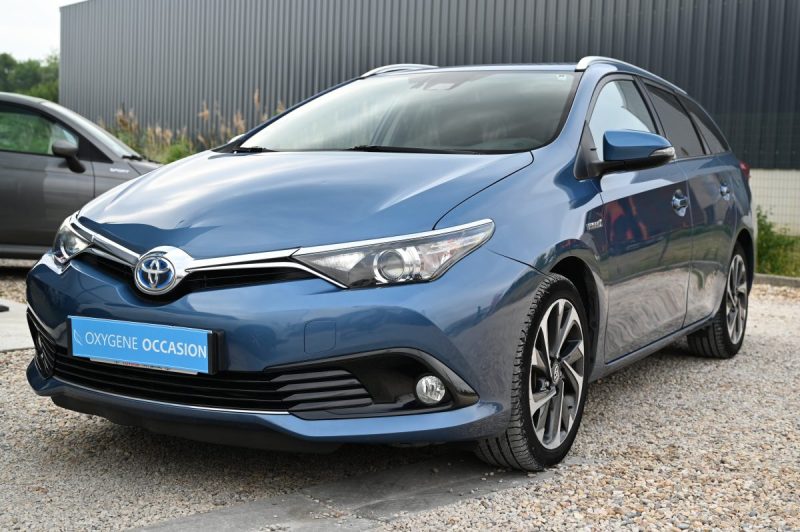 TOYOTA AURIS TOURING SPORTS 136H DESIGN 12/2016