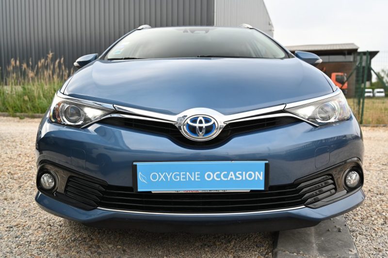 TOYOTA AURIS TOURING SPORTS 136H DESIGN 12/2016