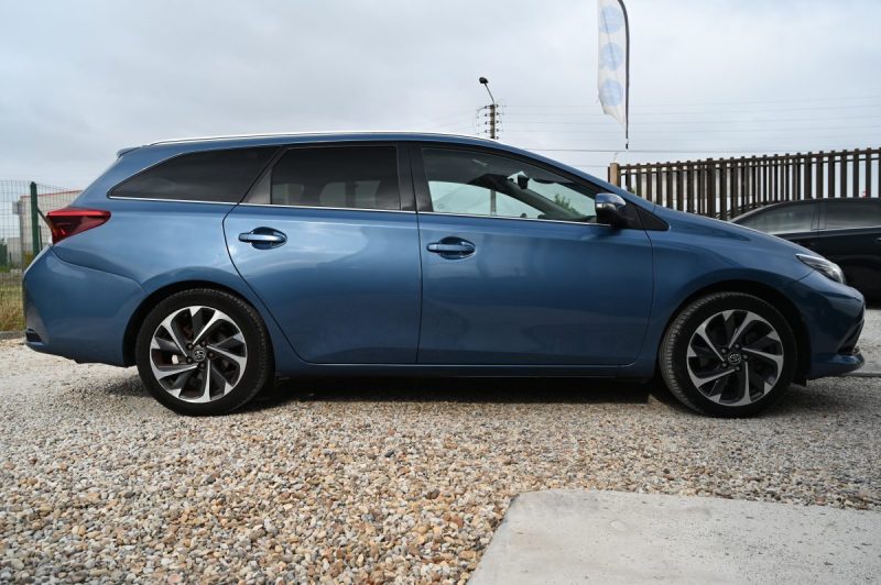 TOYOTA AURIS TOURING SPORTS 136H DESIGN 12/2016