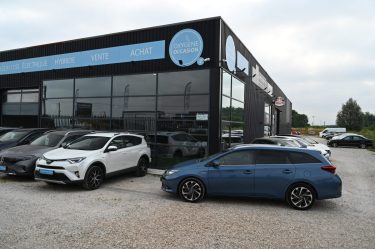 TOYOTA AURIS TOURING SPORTS 136H DESIGN 12/2016