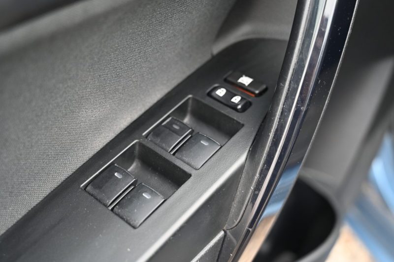 TOYOTA AURIS TOURING SPORTS 136H DESIGN 12/2016
