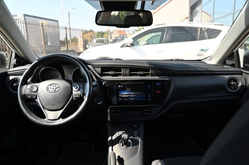 TOYOTA AURIS 136H DESIGN 12/2018