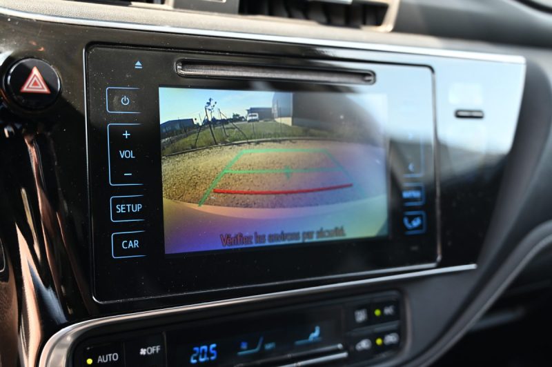 TOYOTA AURIS 136H DESIGN 12/2018