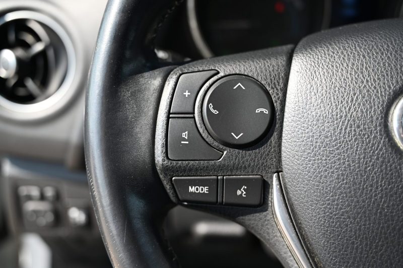 TOYOTA AURIS 136H DESIGN 12/2018