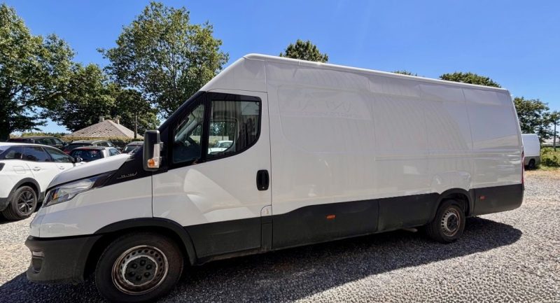 IVECO 35S14 DAILY FOURGON 35 S 14 V 16 L4H2 2.3 HPI 136 CH  2023