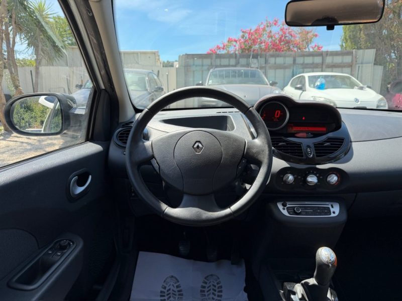RENAULT TWINGO 1.5 DCI 75 2013