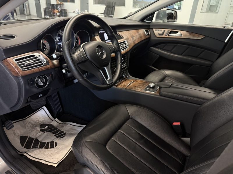 MERCEDES CLS 350 3.0 CDI V6 265 CH 4-MATIC 7G-DCT 2013